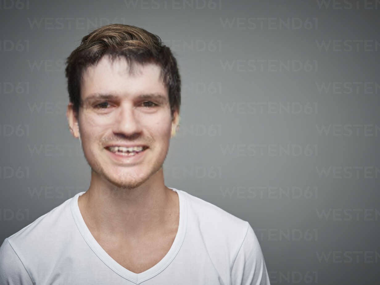 Professionelles Portr&auml;t von Christian Klein, Experte f&uuml;r Creative Director an der MediaMasters Academy